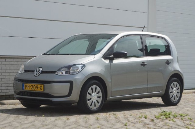 Private Lease nu als outlet aanbieding extra voordelig deze Volkswagen up! 1.0 take up! 44kW (PH-209-X) van IKRIJ.nl vanaf €209 per maand