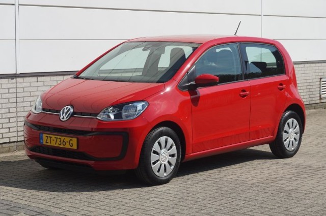 Private Lease nu als outlet aanbieding extra voordelig deze Volkswagen up! 1.0 move up! 44kW (ZT-736-G) van IKRIJ.nl vanaf €219 per maand