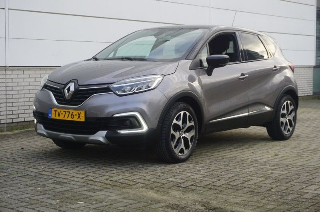 Private Lease nu als outlet aanbieding extra voordelig deze Renault Captur 0.9tce energy intens 66kW (TV-776-X) van IKRIJ.nl vanaf €300 per maand