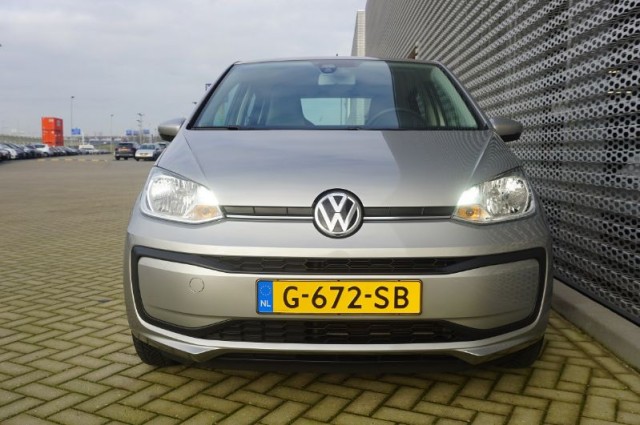 Volkswagen up! 1.0 move up! 44kW ( G-672-SB)